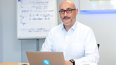 Mustafa Baran Porträt