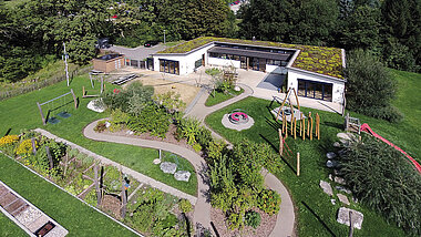 TQ-Kinderhaus mit Kinderkrippe und Kindergarten TQ-Kinderhaus mit Kinderkrippe und Kindergarten