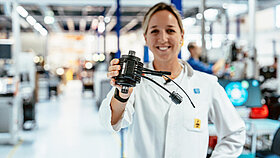 Biathletin Franziska Preuß mit dem TQ-HPR40 E-Bike Antrieb