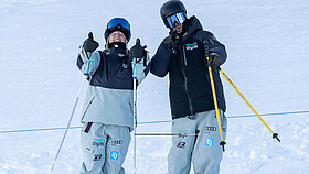 Muriel Mohr und ein weiterer Freeski Athlet