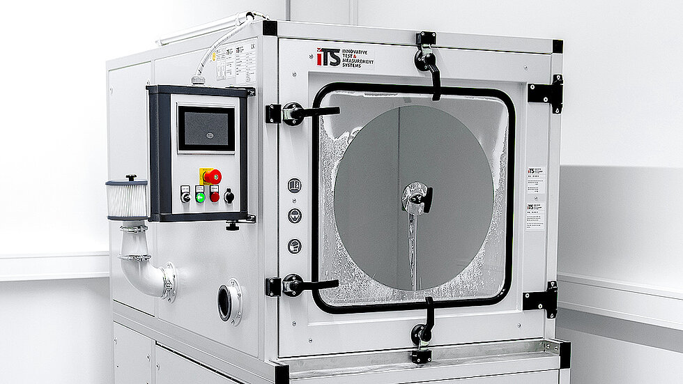 The Dust Chamber in the Environmental Simulation