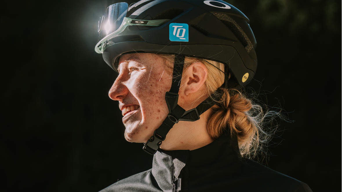 Muriel Mohr im Profil mit TQ-Helm