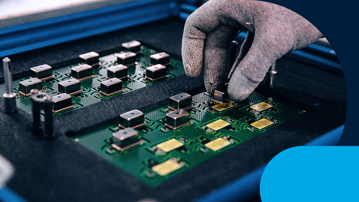 Manual PCB assembly THT