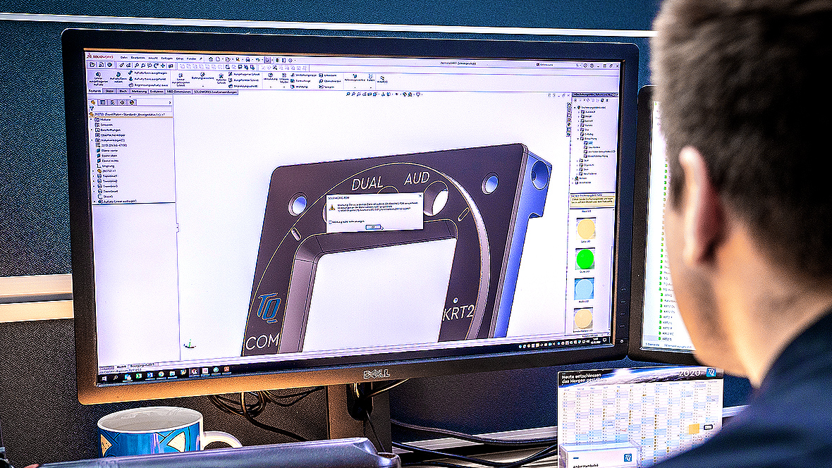 PC screen with a construction